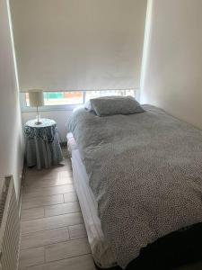 Depto Ñuñoa 5 pers 2 baños estacionamiento cerca estadio