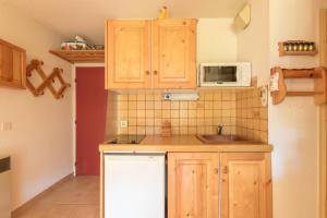 Appartements Genepi - Studio pour 5 vue montagne : Studio - Vue sur Montagne