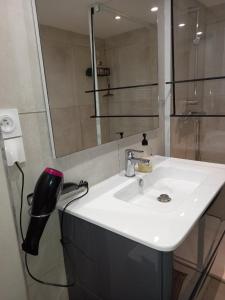 Appartements Le Campagnard & Le Maryline # Wifi # Clim # Parking Gratuit # Calme & Nature : photos des chambres