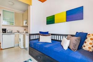 Chiado 1BR Flat - Lisbons Downtown