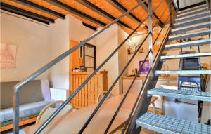 Maisons de vacances Awesome Home In Villeneuve-Les-Avignon : photos des chambres