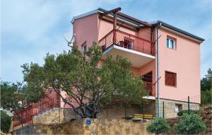 Awesome Apartment In Dolac With Wifi 