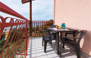 Awesome Apartment In Dolac With Wifi 