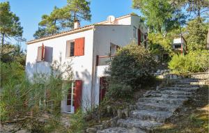 Gorgeous Home In Saint-Georges-Doléron