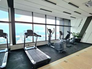 JB City Twin Tower Deluxe Suite byHS