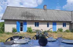 2 Bedroom Cozy Home In Munka Ljungby - Hjärnarp