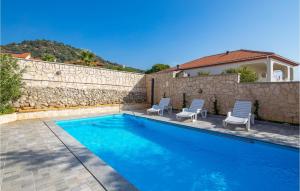 Cozy Apartment In Barbat Na Rabu