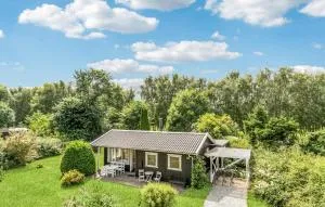 2 Bedroom Amazing Home In Melby - Melby