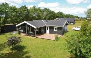 2 Bedroom Cozy Home In Hovborg - Hovborg