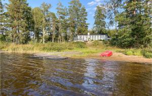 3 Bedroom Nice Home In Högsby