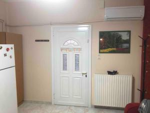 Σπιτάκι δίπλα στην θάλασσα!