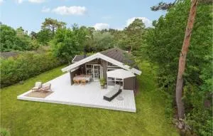 Amazing Home In Nexø With Wifi - Langedeby