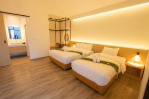 THE O-ZONE AIRPORT Riviera Lodge