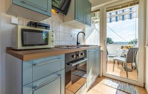 Apartment Banjole With Sea View 201