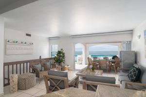 Santorini Perissa 27