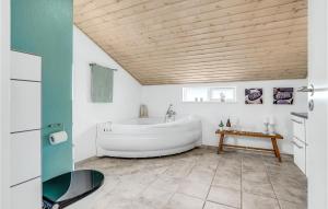 Holiday Home Knirren Asaa I