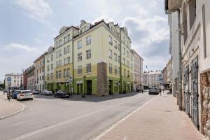 Apartamenty Warszauera z Klimatyzacją na Krakowskim Kazimierzu by Noclegi Renters