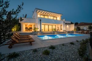 Villa Salvia with pool