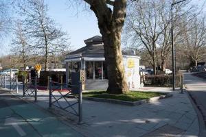 Villas Maison a l-oree du BOIS CITADELLE de LILLE avec TERRASSE en plein sud PROCHE DE TOUTES COMMODITES a la porte de LILLE : photos des chambres