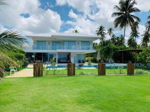 Casa Baleia, frente mar na Ilha de Itaparica!