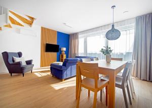 Apartament SUPERIOR Rewal - dwupoziomowy z ogródkiem, całoroczny