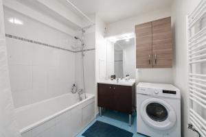 Appartements Tout confort a Massy - Parking / TGV et RER B&C : photos des chambres
