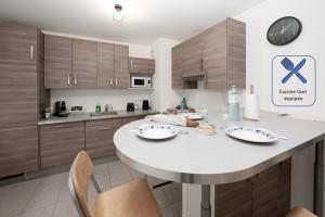 Appartements Tout confort a Massy - Parking / TGV et RER B&C : photos des chambres