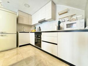 Bonito apartamento junto al mar