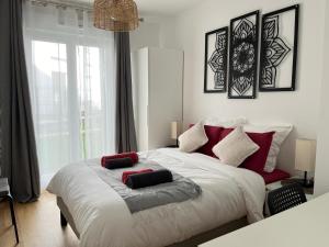 Le Passage - Disneyland Paris - Louez LEsprit Libre !