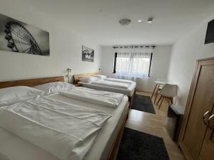 Quadruple Room room in Pension Yvonne Sigg