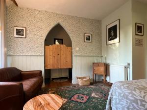 B&B / Chambres d'hotes Chambre d-hote La Haye d-Armor, Western : photos des chambres