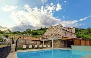 2 Bedroom Pet Friendly Home In Srijane - Nova Sela