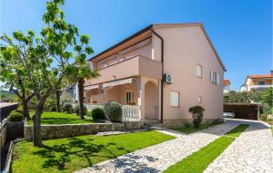 1 Bedroom Nice Apartment In Krk