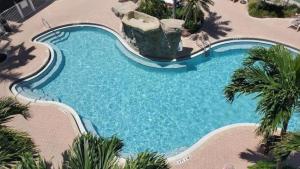 Southern Comfort - Updated Waterfront Condo