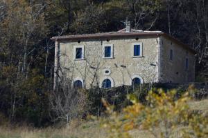 Abruzzo Farmhouse with Spectacular Views