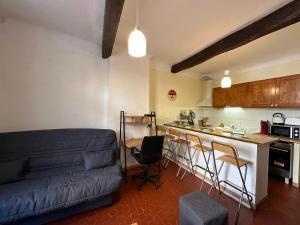 Chez Florence - Appartement T2 d au cœur du centre ville historique - Proche Cardeurs et Mairie