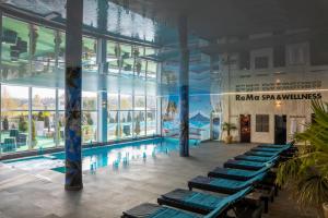 Juliana Platinum Brad