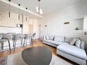 Appartements Le Splendide au Centre ville de Versailles : photos des chambres