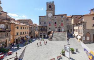 Lovely Home In Cortona With Kitchen