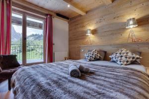 Chalets CHALET AROLAY : photos des chambres