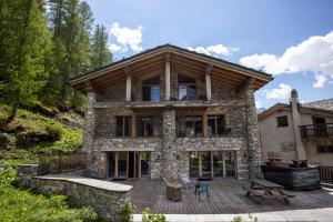 Chalets CHALET AROLAY : photos des chambres