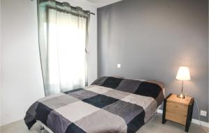 Maisons de vacances Amazing Home In Avignon With Kitchen : photos des chambres