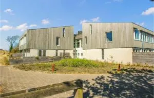 Amazing Apartment In Schiermonnikoog - 斯希蒙尼克奥赫