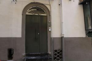 Bella Mbriana,1mn da Via Toledo