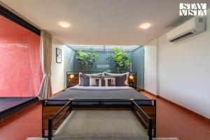 StayVista at Kai By The Lake with Pool