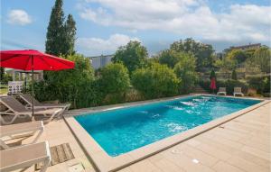 Amazing Apartment In Salatici