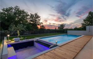 Amazing Home In Krsan With Sauna 