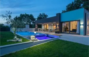 Amazing Home In Krsan With Sauna - Kršan