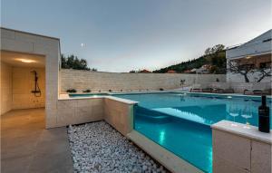 Gorgeous Home In Preko