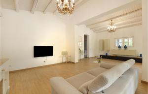 Beautiful Home In Menfi